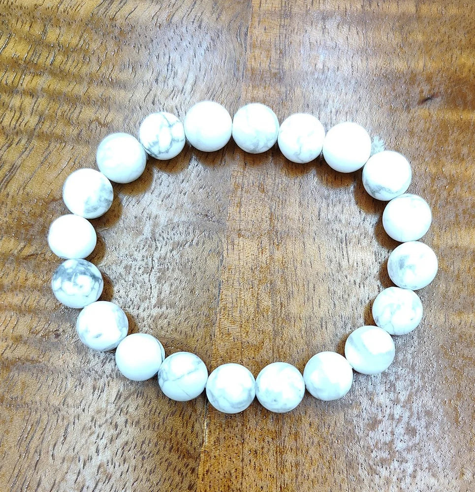 Howlite Healing Crystal Bracelet