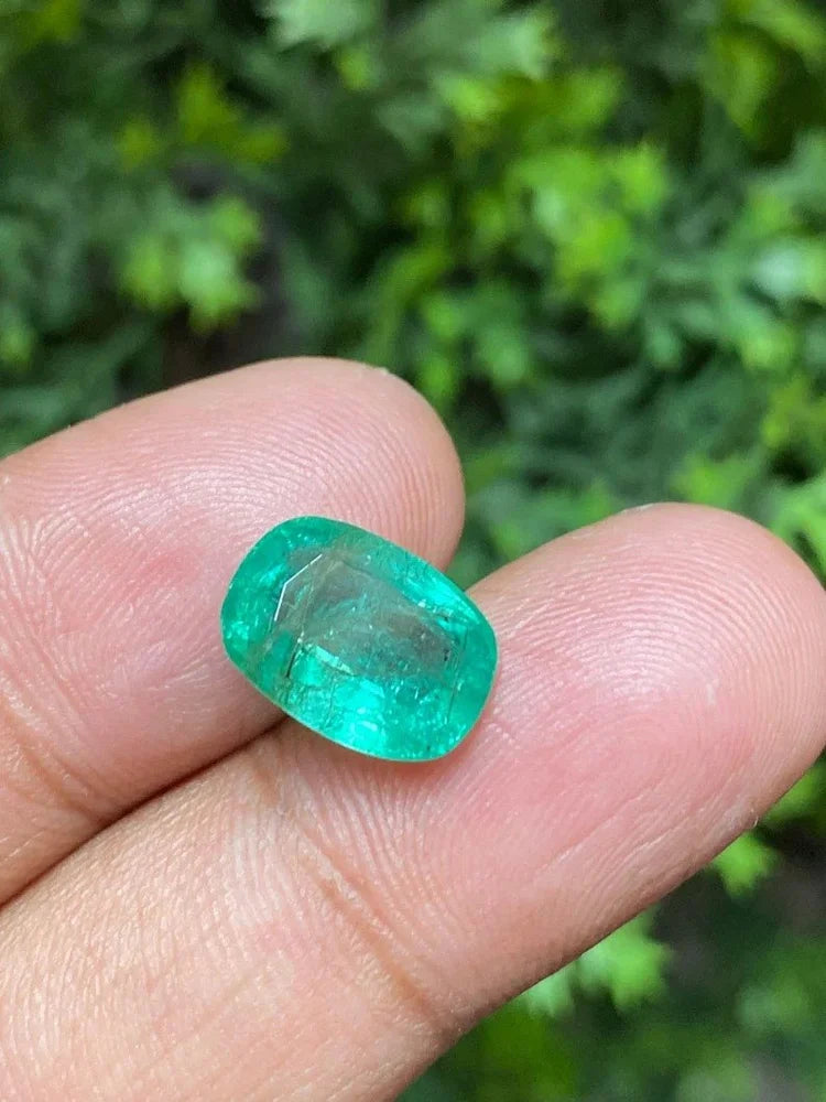 Panna Emerald Gemstone